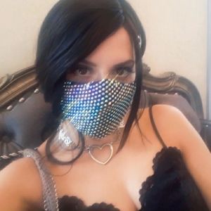 Meet your Posher, Carissa